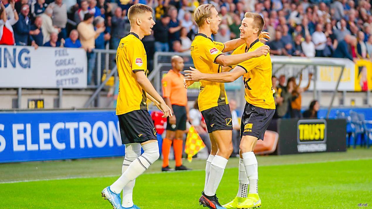 米兰体育官网-关于巴恩斯利中场积极反击，客场轻松取胜的信息