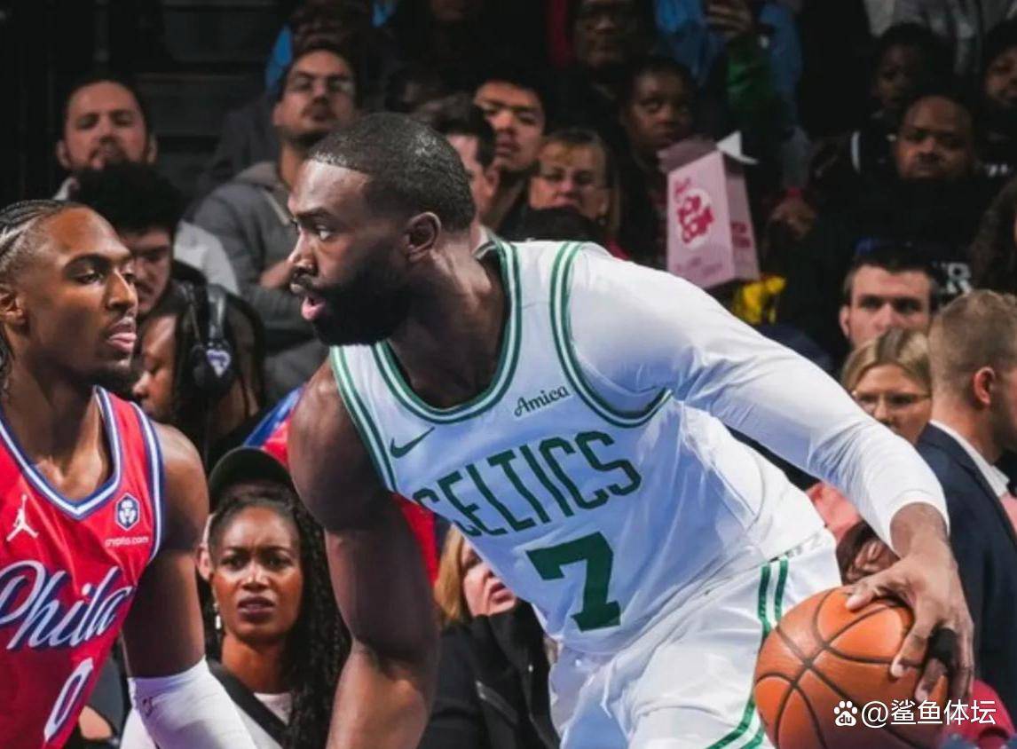 雄鹿横扫凯尔特人，恩比德刷新纪录的简单介绍