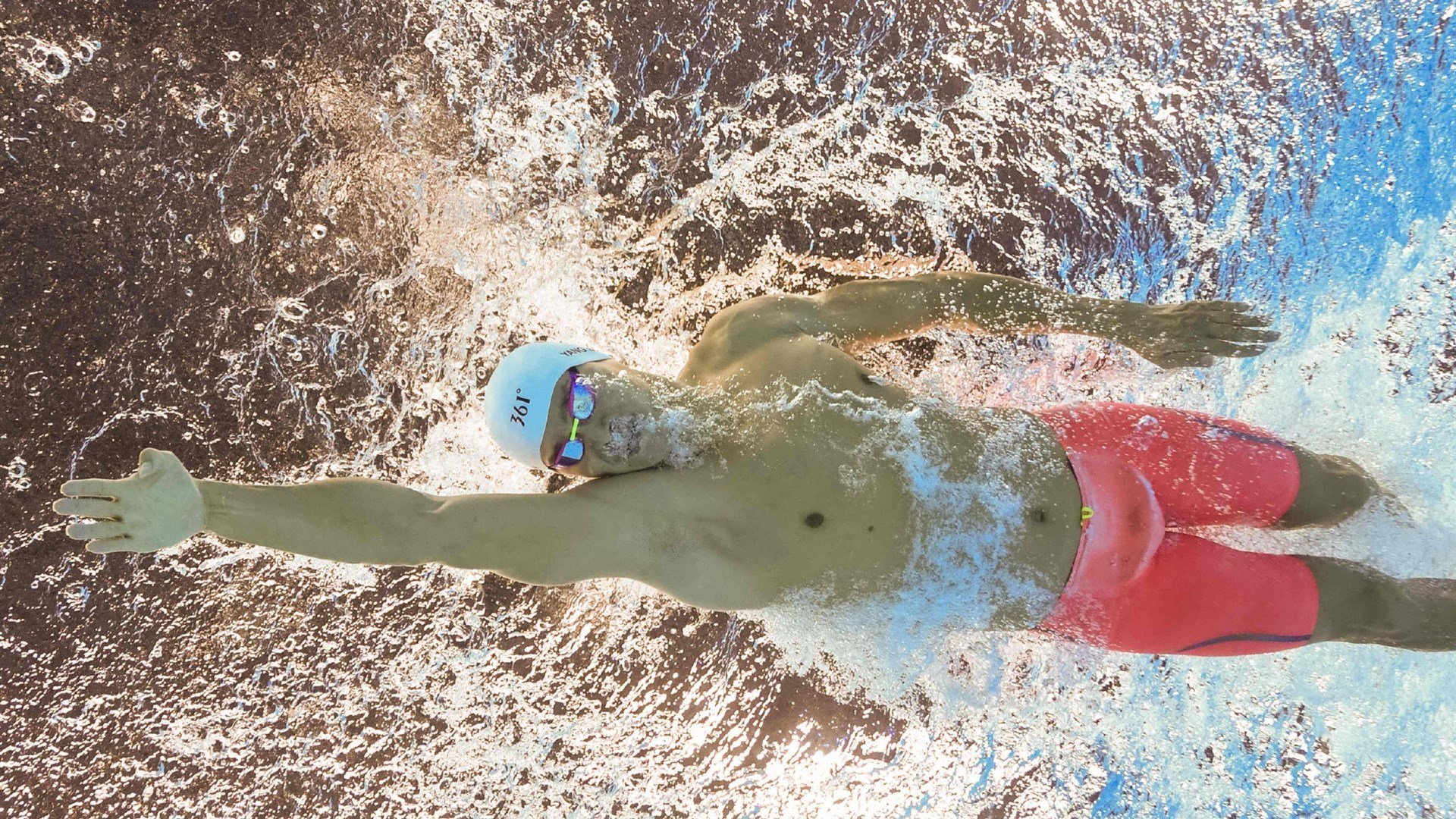 拉什福德攻防两端统治赛场,尼斯淘汰赛力克罗马晋级