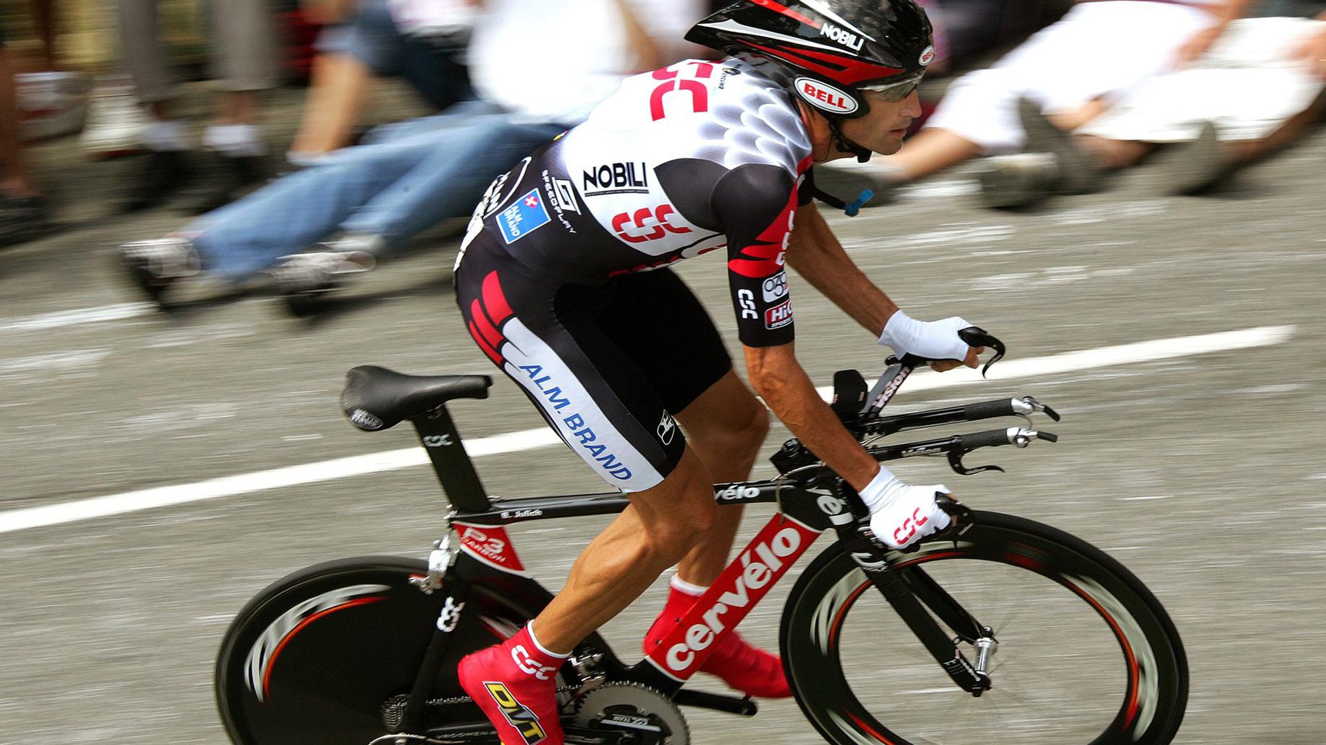 米兰-加克波闪耀国家德比，尤文闪电战击溃国际米兰