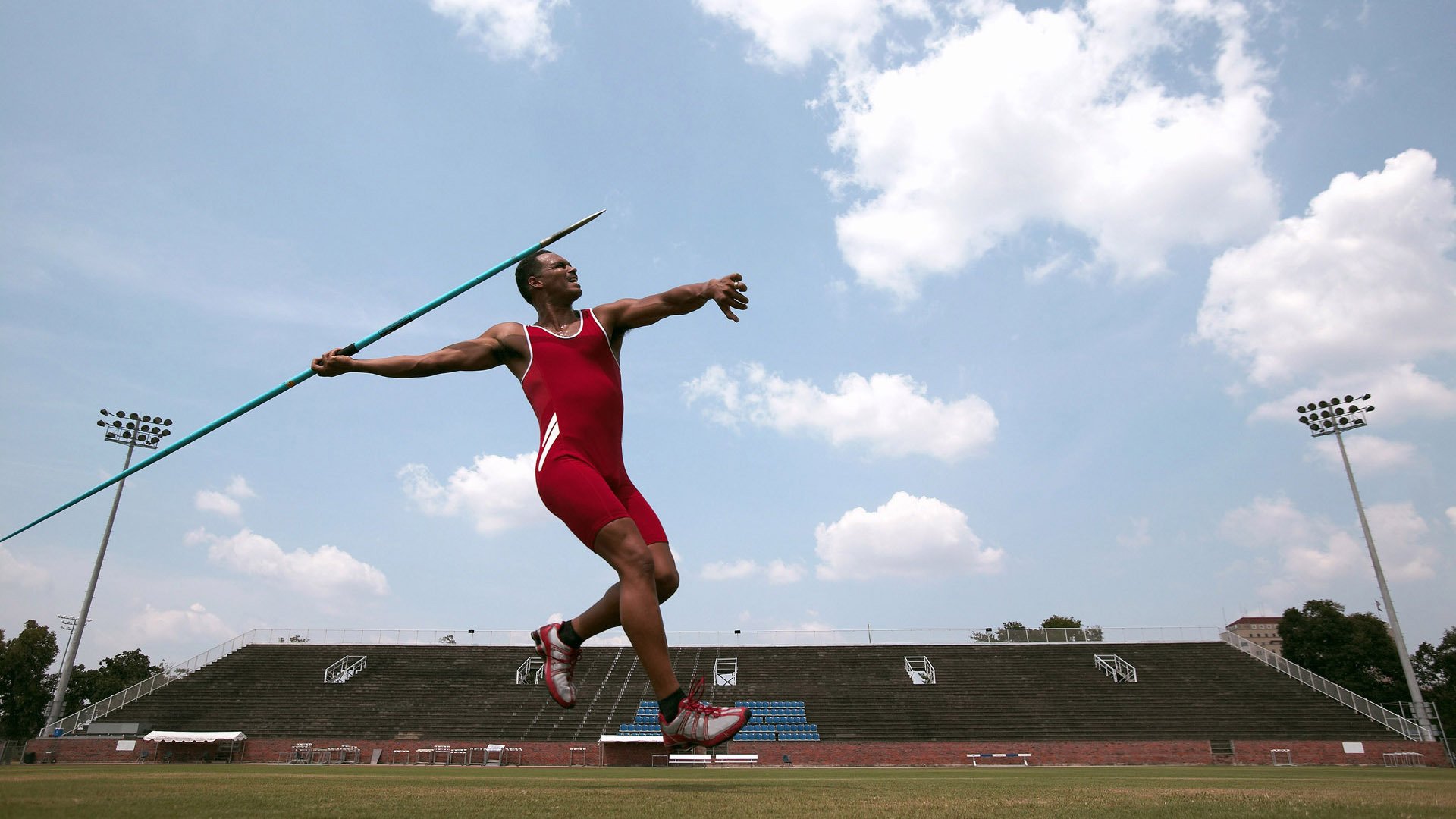 红土新王诞生，阿尔卡拉斯蒙特卡洛绝杀法网，一场定义时代的统治之战